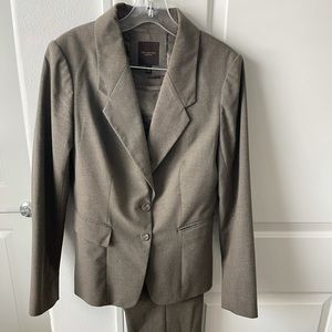 The Limited suit set.